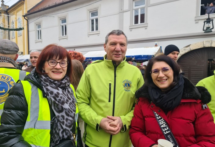 Gradonačelnica, prošlogodišnja predsjednica i predsjednik