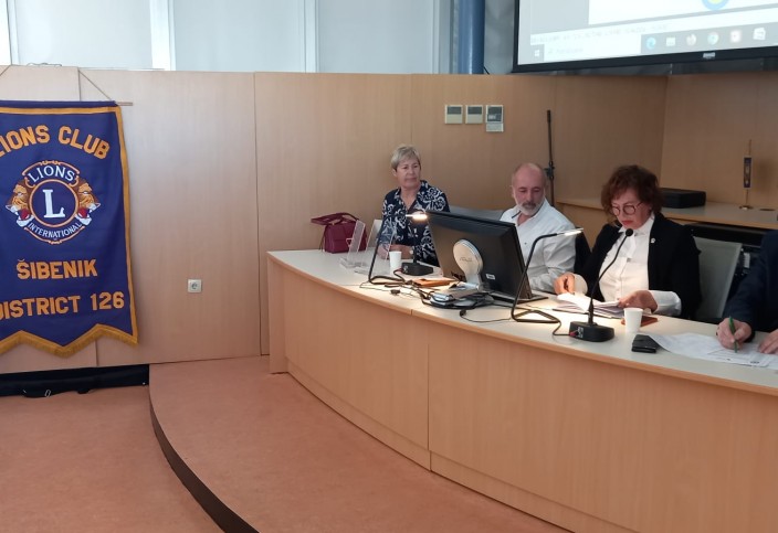 3.Sjednica Regije Jug Održana 3. Sjednica Regije Jug u Šibeniku pod predsjedanjem predsjednice Regije Jug Tatjane Vukman uz sudjelovanje guvernera Milorada Stanića