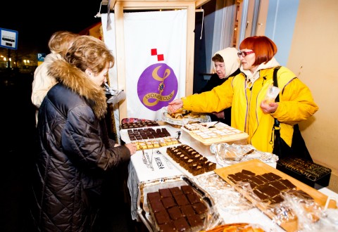 Ubundane članice Murse pripremaju se za akciju prodaje kolača