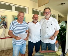 Potpisivanje Ugovora s Marinom Frapa za organizaciju Regate JPD 2024. - s lijeva na desno: Franjo Pašalić, Robert Vulić, Milorad Stanić
